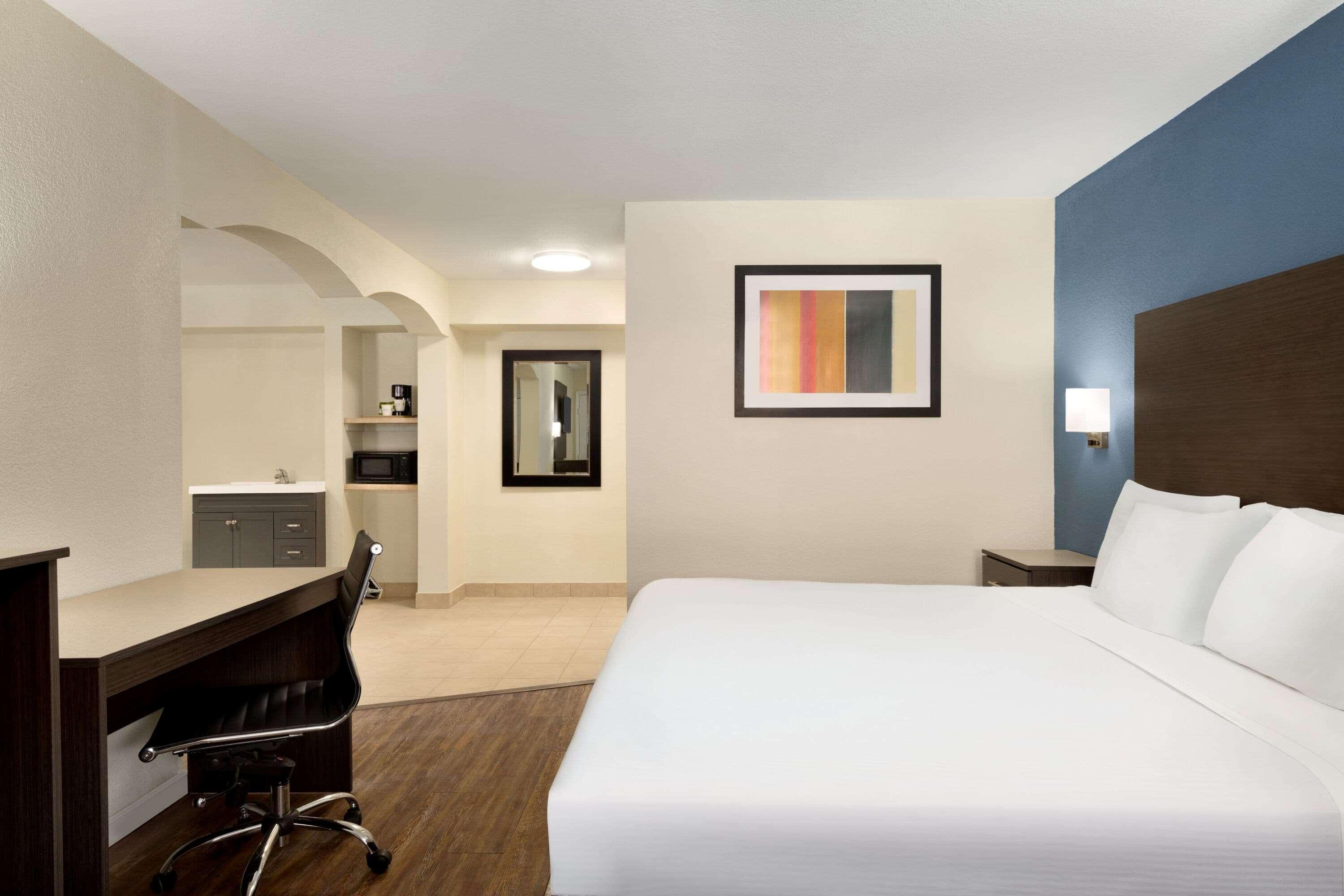 Days Inn By Wyndham Lawton Bagian luar foto